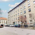 Cozy Downtown Obozna Appartement *