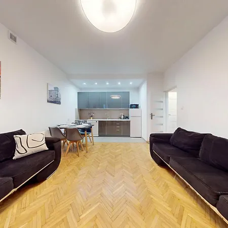 Cozy Downtown Obozna Apartment Warsaw