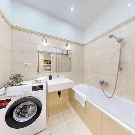 Cozy Downtown Obozna Varšava